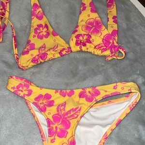 cute triangle halter wild fable bikini size xs top and xxs bottoms